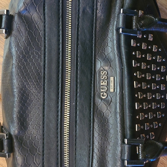 Guess Brand Tote #8 - Picture 2 of 6